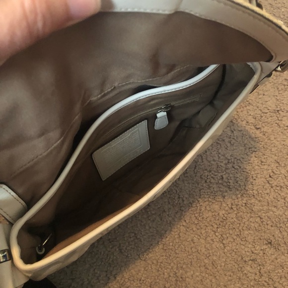 Coach Purse - Picture 6 of 6